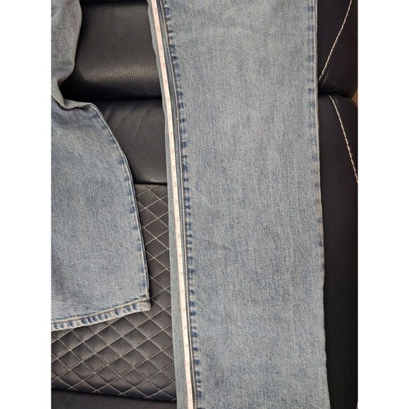 Lands End Women's Size 12 Classic High Rise Boot Leg Light Wash Denim Jeans New - Picture 11 of 11